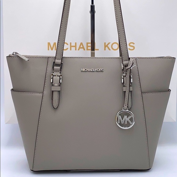 MICHAEL KORS CHARLOTTE LARGE TZ TOTE PEARL GREY - Picture 2 of 16